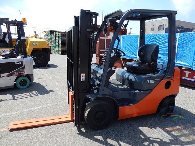 TOYOTA 02-8FG15