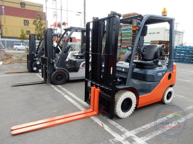 TOYOTA 02-8FG15