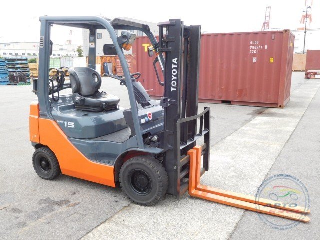 TOYOTA 02-8FG15