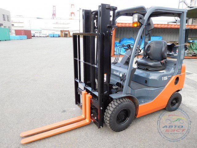 TOYOTA 02-8FG15