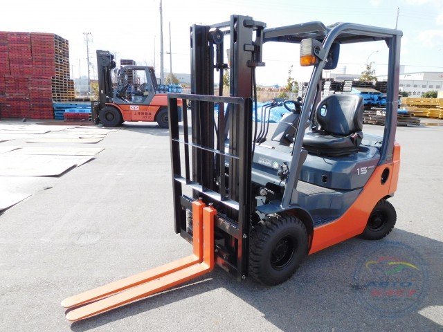 TOYOTA 02-8FG15