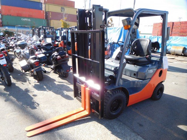 TOYOTA 02-8FG15