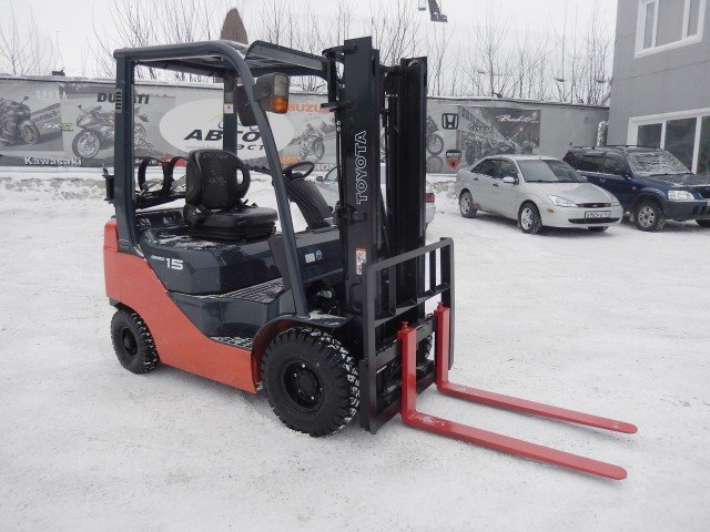 TOYOTA 02-8FG15