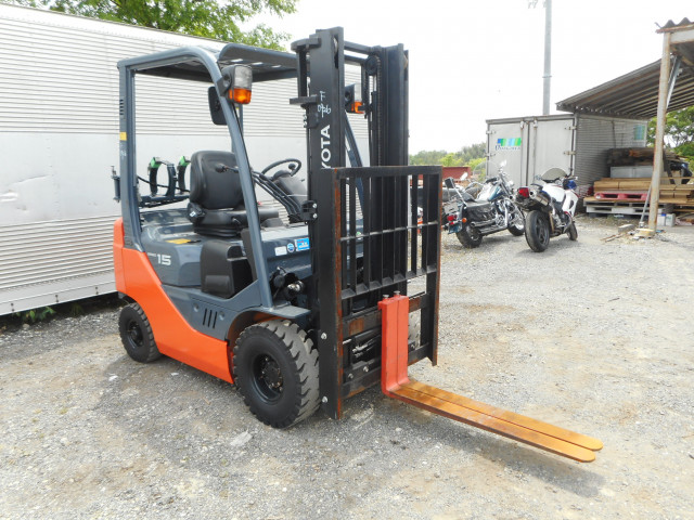 TOYOTA 02-8FG15